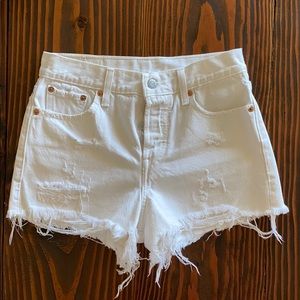 Women’s Levi’s White Denim Shorts